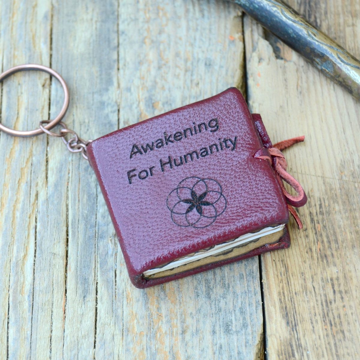 BOOK kEYCHAIN